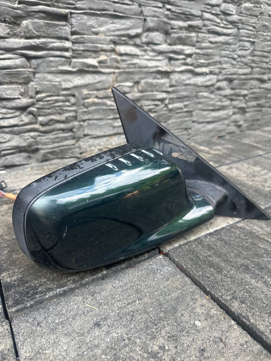 BMW E65/E66 - PRÁVE SKLÁPATEĽNÉ ZRKADLO - 2