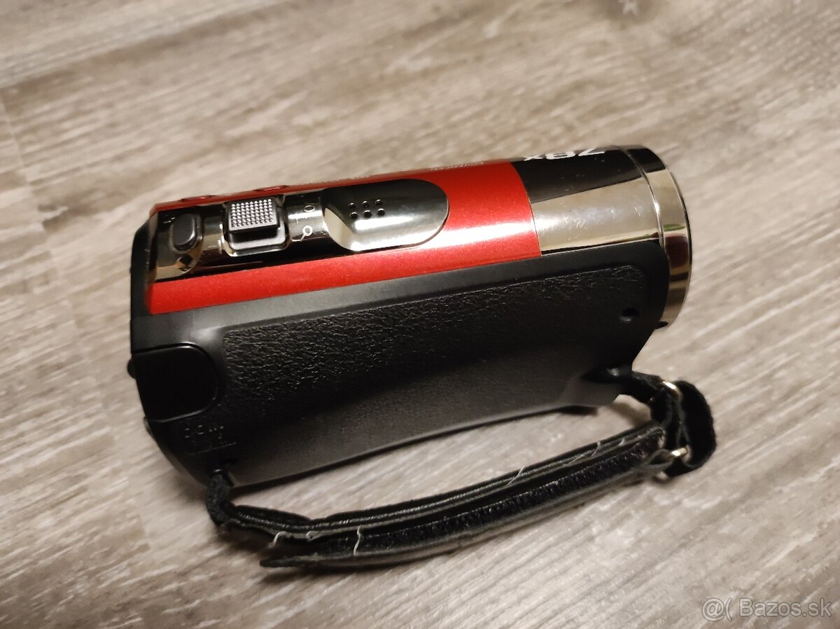 Predám nefunkčnú kameru Panasonic - 2