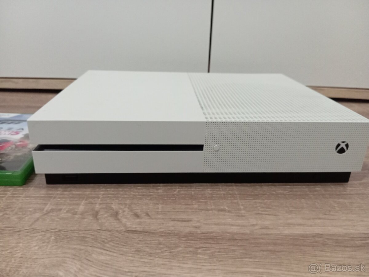 Xbox one s 1tb - 2