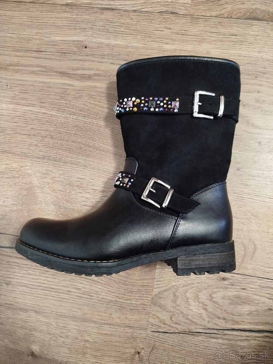 Dievčenské čižmy - 2