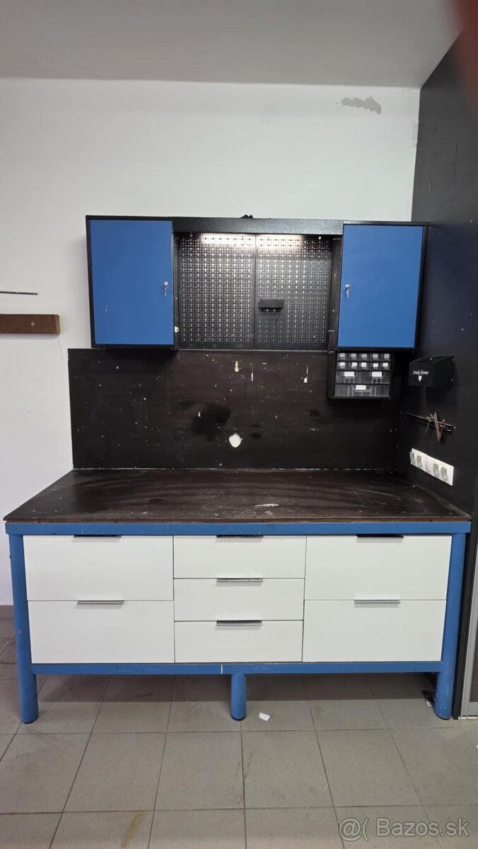 Dielenský pracovný stôl - 2