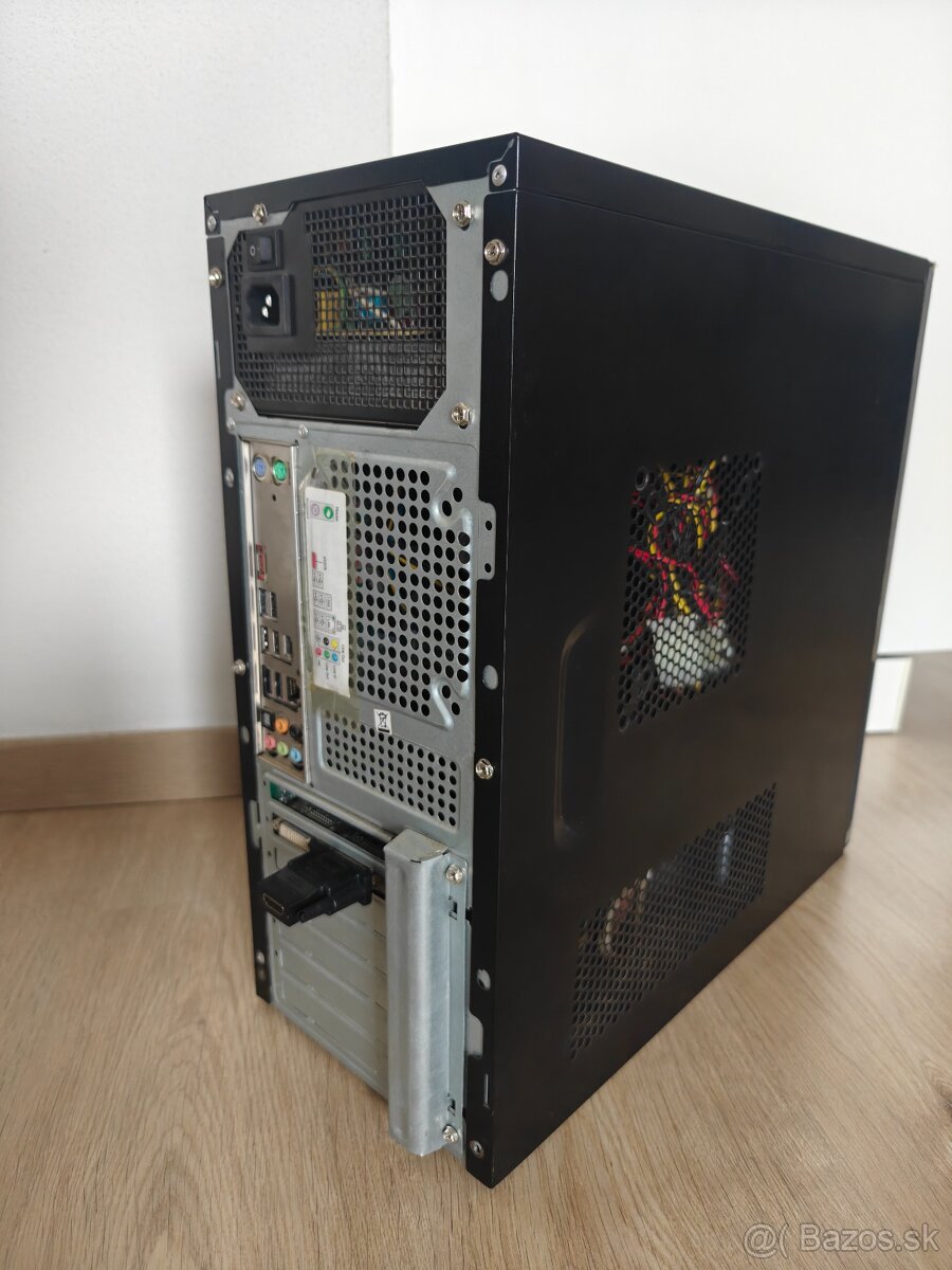 Intel Q9400 6GB GTX460 SSD - 2