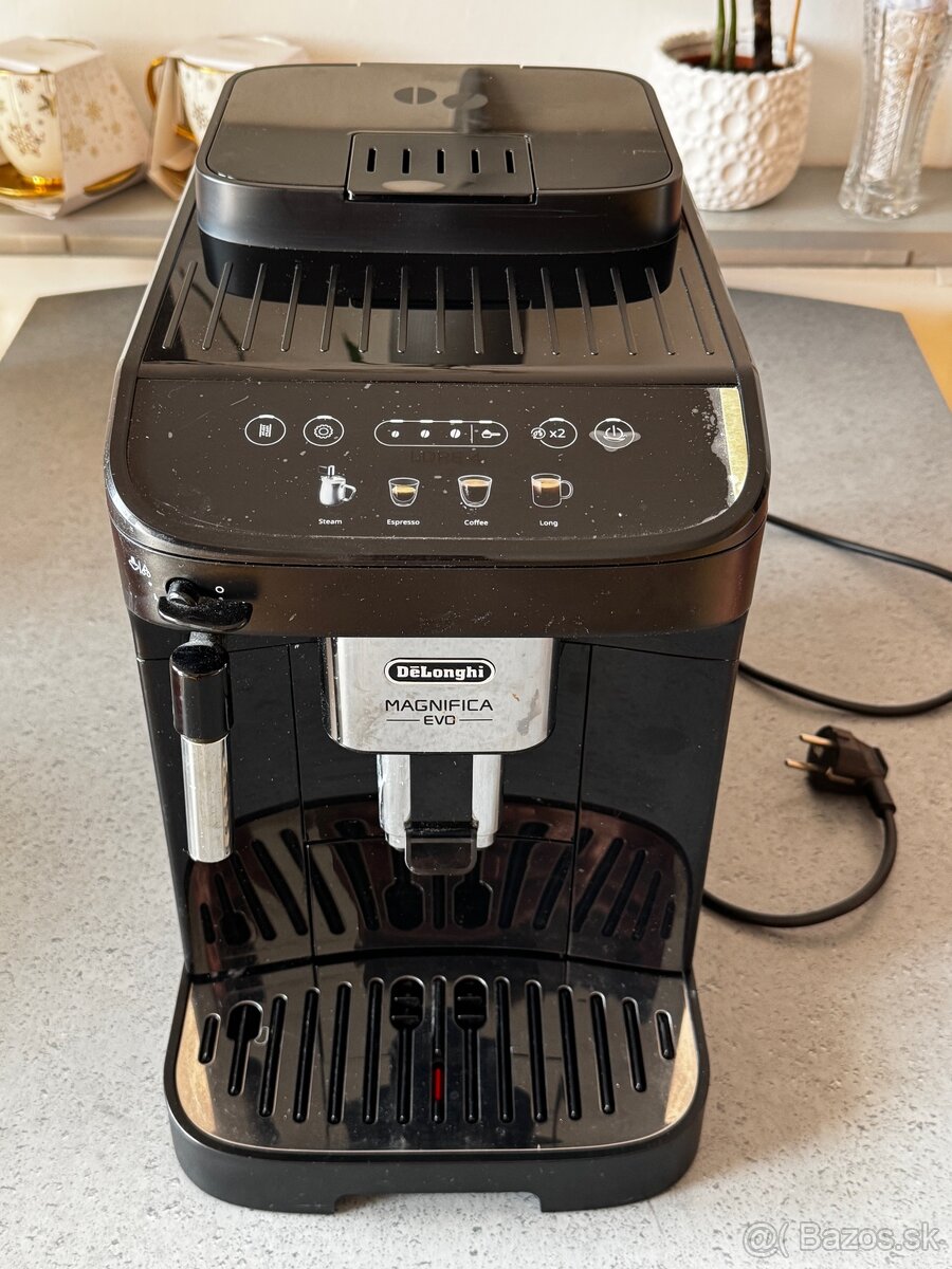 Kávovar Delonghi Magnifica Evo - 2