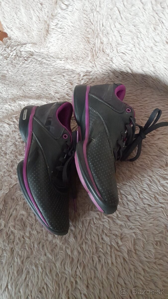 tenisky Reebok c.37.5 - 2