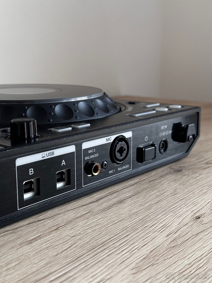 Pioneer DJ DDJ 1000 + Case - 2
