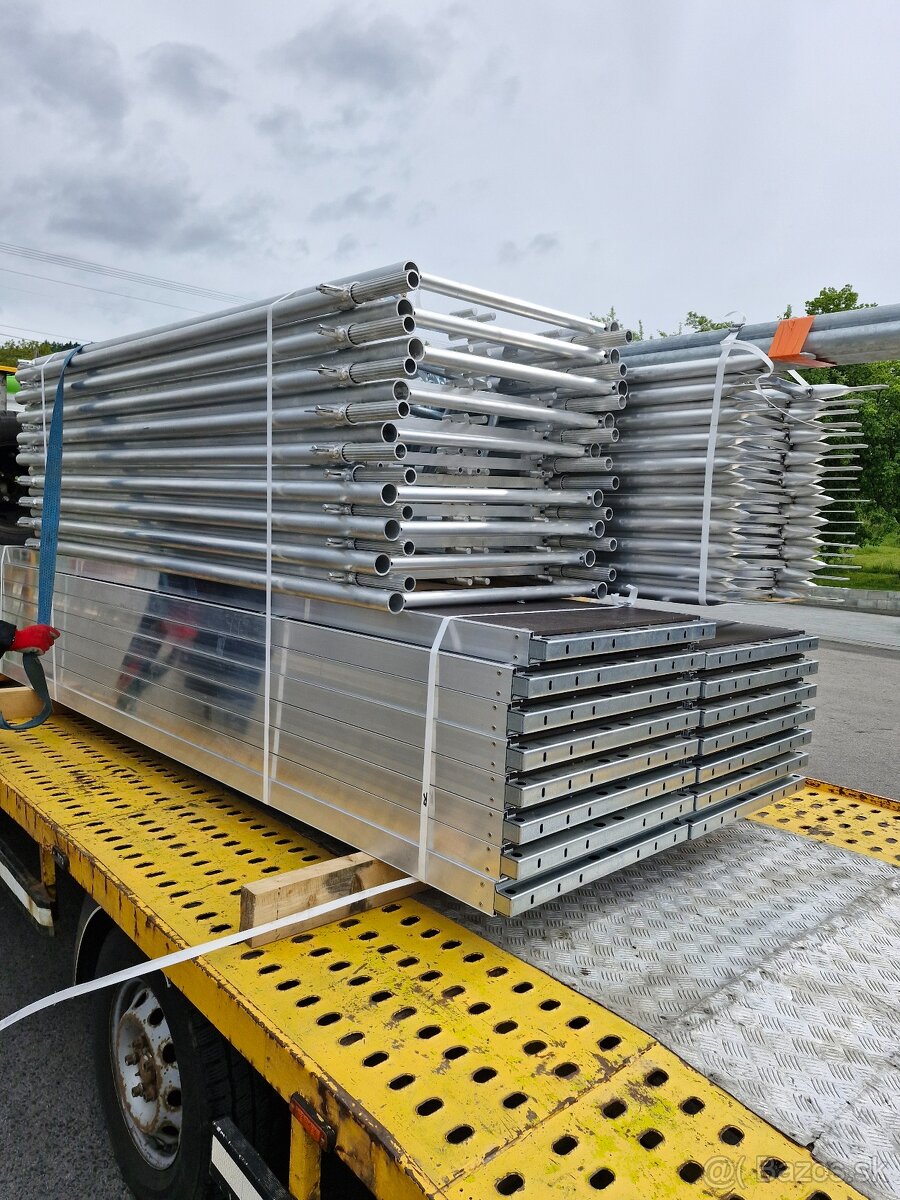 Hliníkové fasádní lešení , ľahké 110m2 6x18 nove - 2
