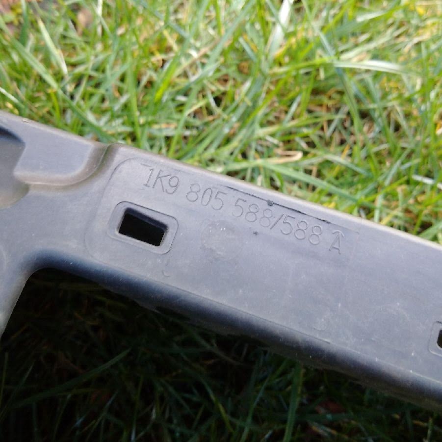 chladicova stena vw golf vi 6 5K0 1K9805588 - 2