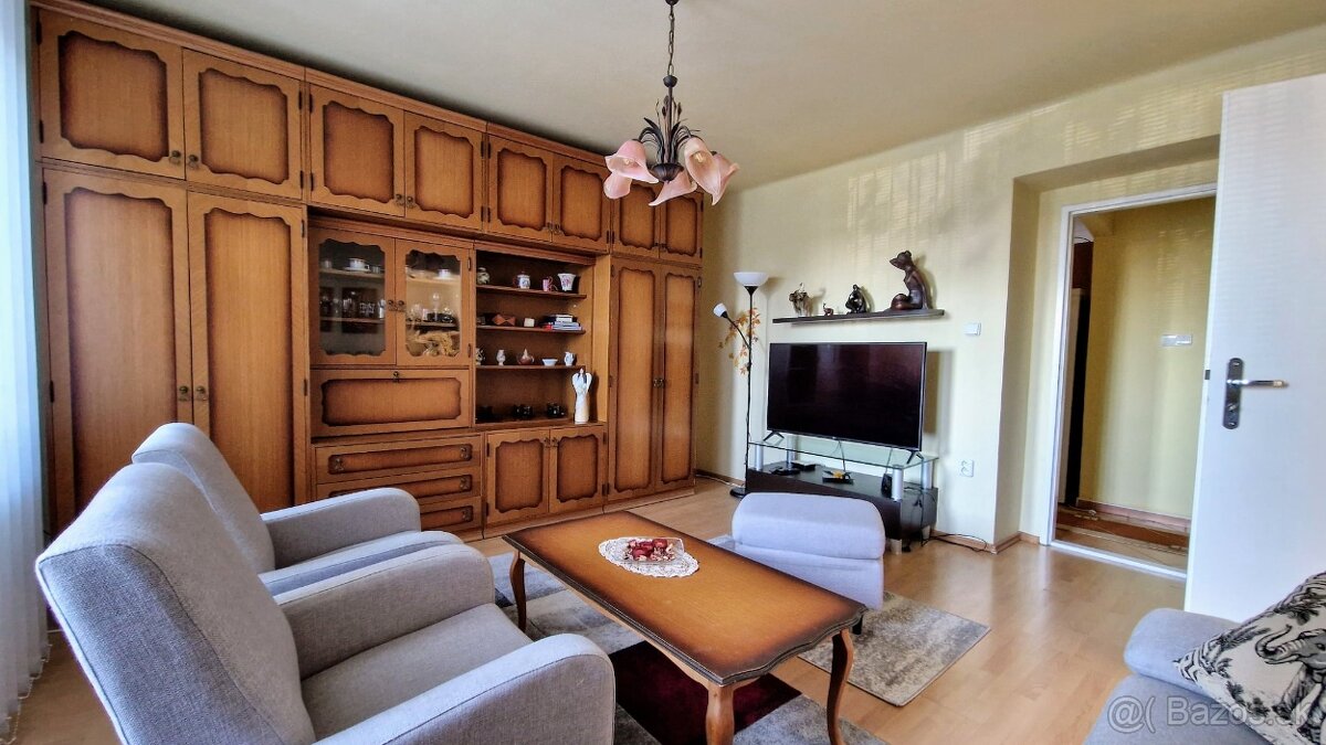 Zariadený 2-izbový byt blízko centra Levíc - 2