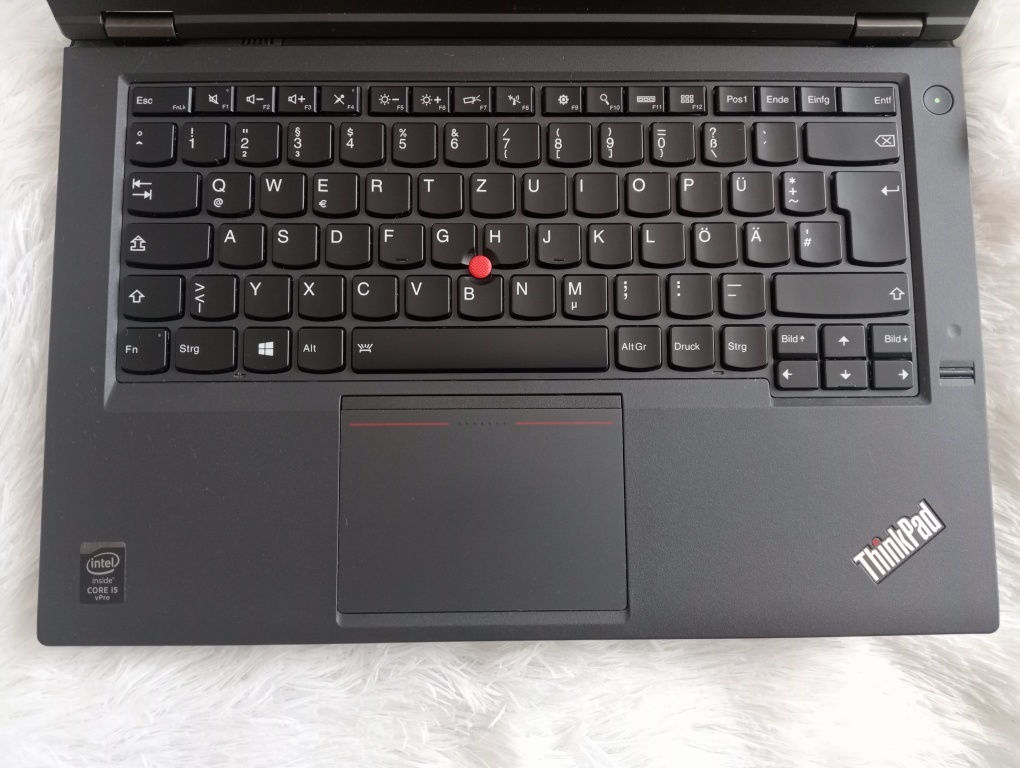 predám Lenovo thinkpad T440p , Intel core i5 , 8gb ram ,ssd - 2