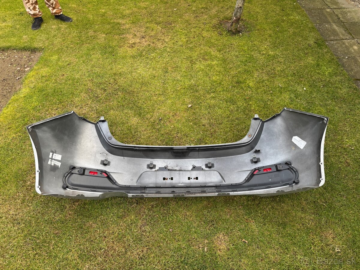 KIA Ceed MY2014 zadný nárazník - 2