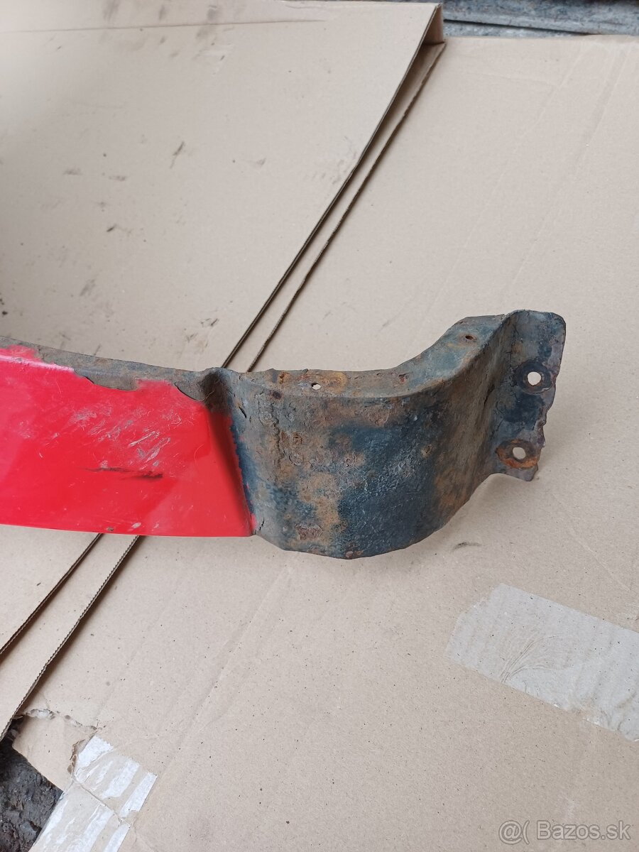 Predný blatník Audi A4 b5 - 2