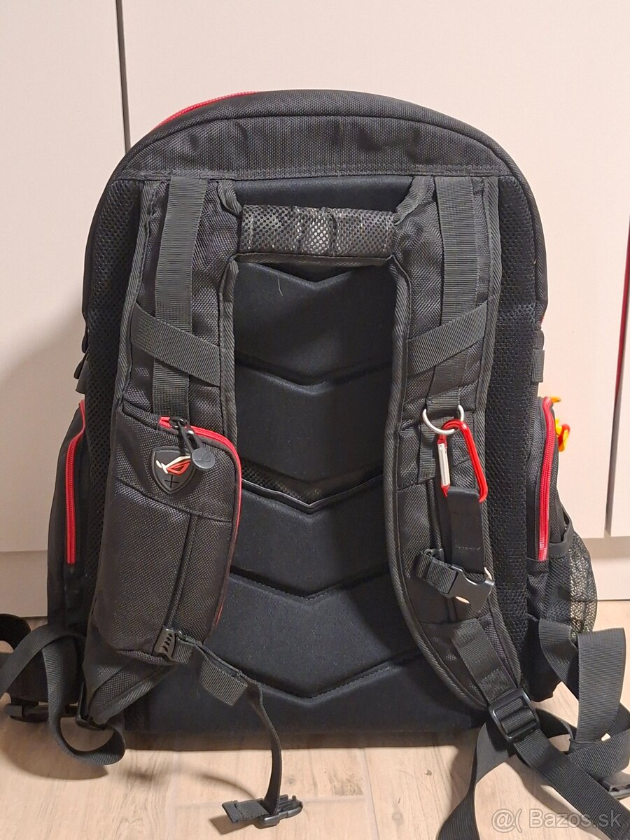 ASUS ROG XRANGER 17.3" čierny batoh - 2