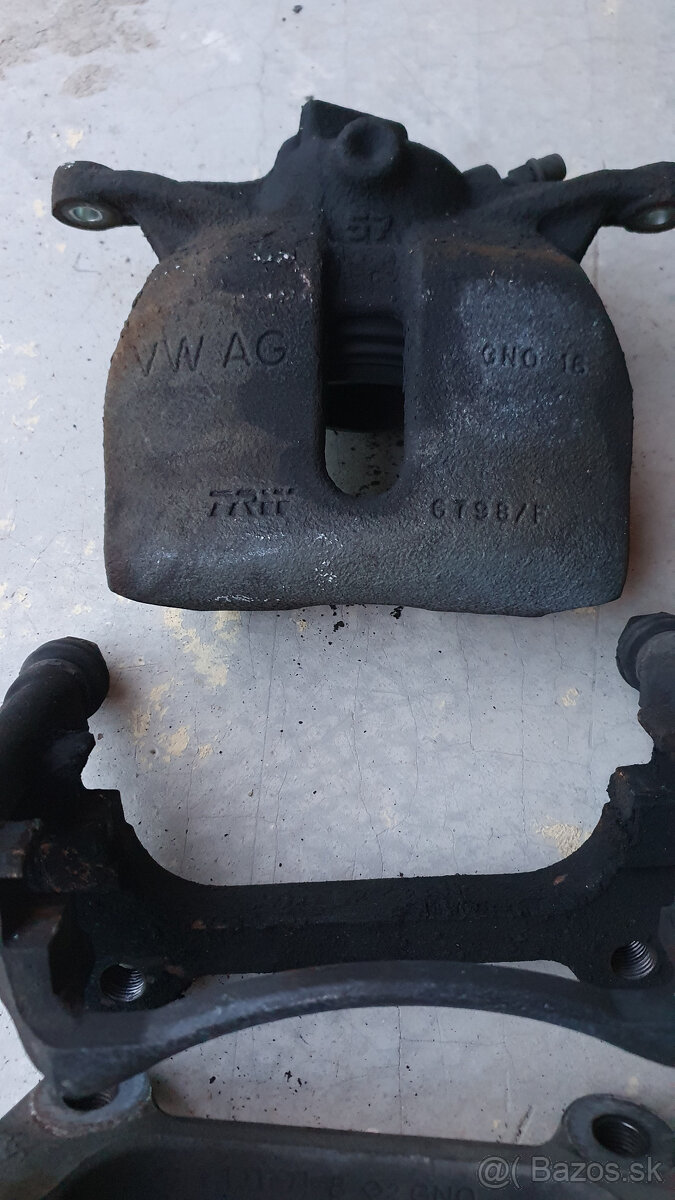 Predné brzdy / strmene orig. VW - 2