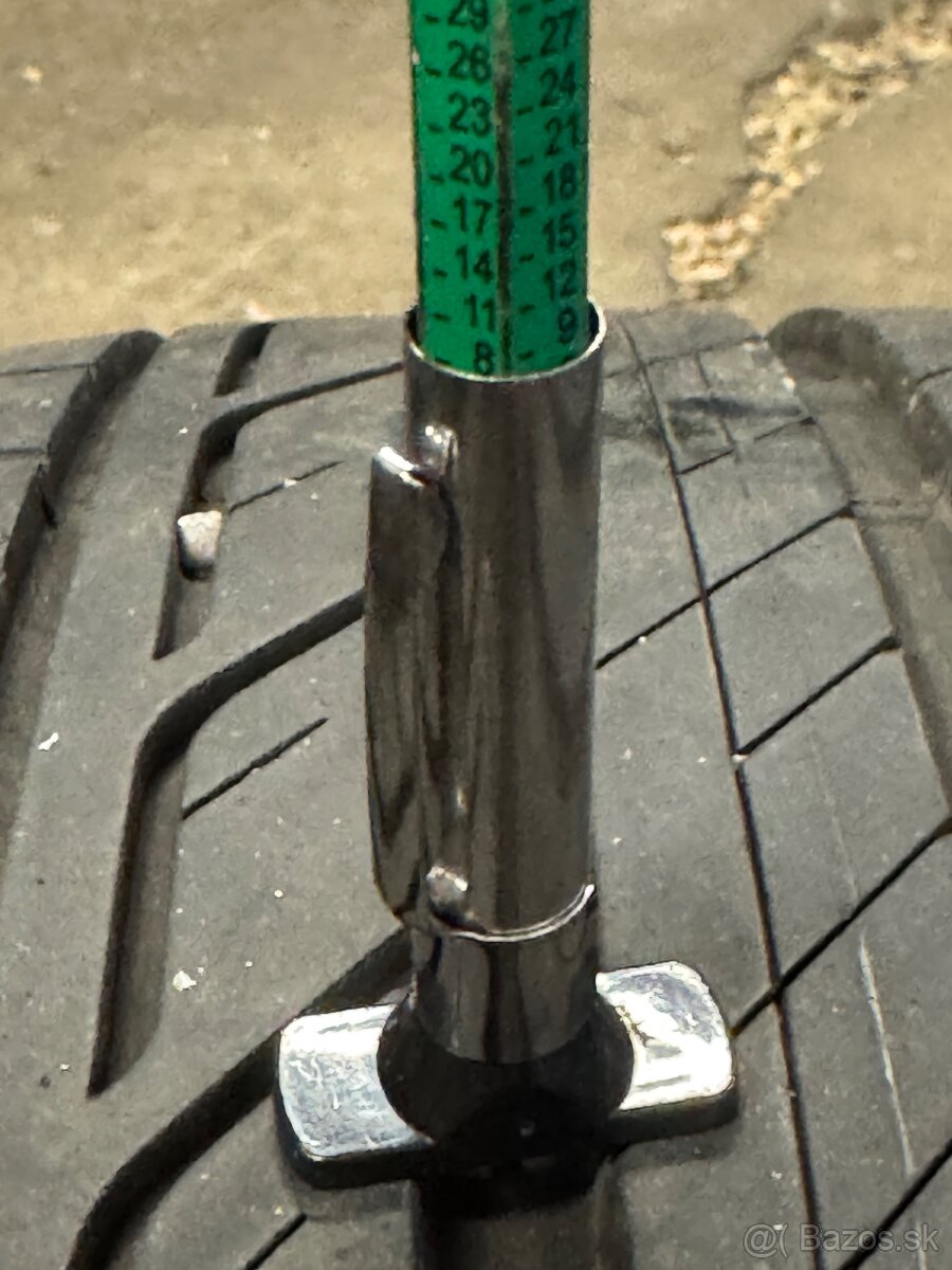 215/45r16 - 2