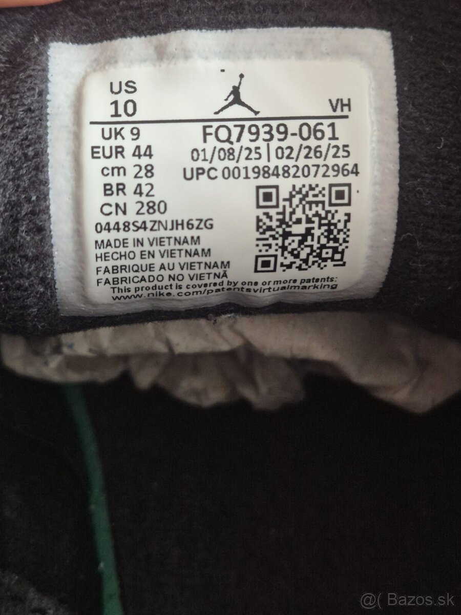 Tenisky Jordan 4RM - 2