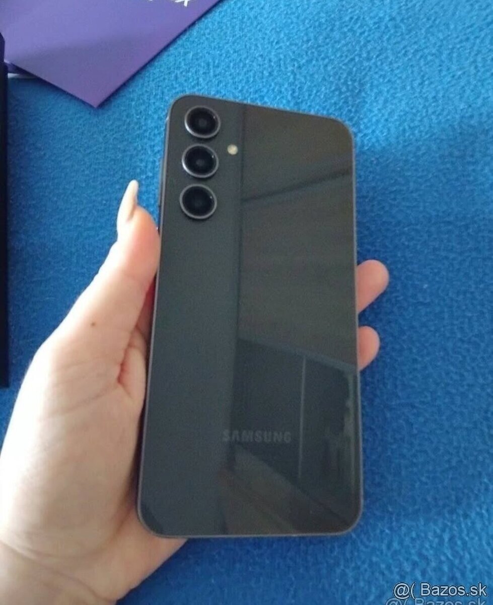Samsung S23FE - 2
