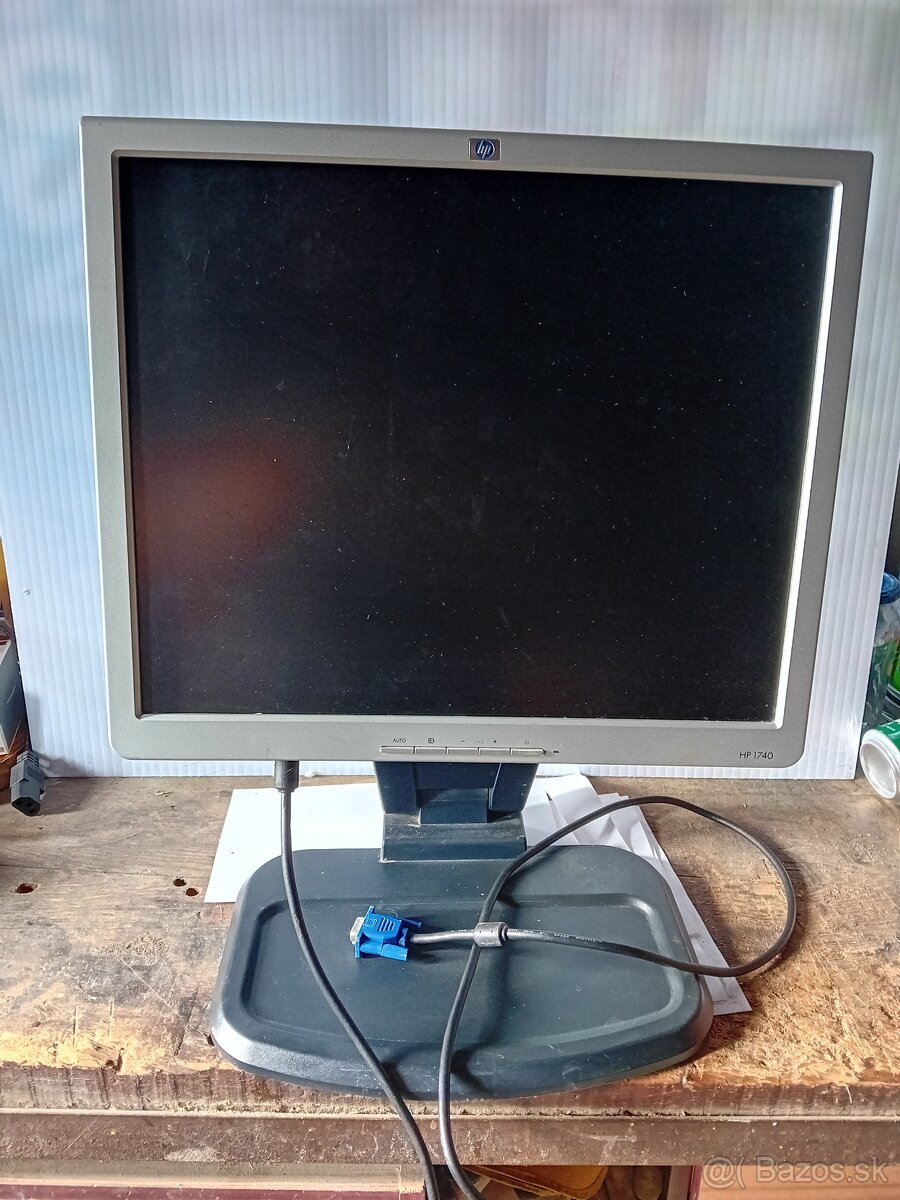Monitor HP 1740 - 17-inch (43.2 cm) - 2