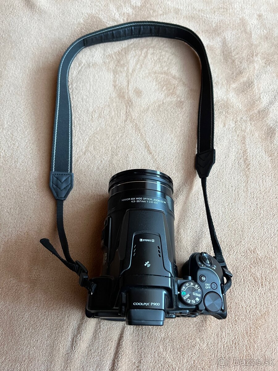 Nikon Coolpix P900 - 2