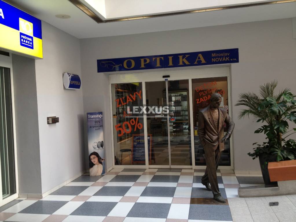 | menší obchodný priestor, výklad, terasa, pešia zóna BA I - 2