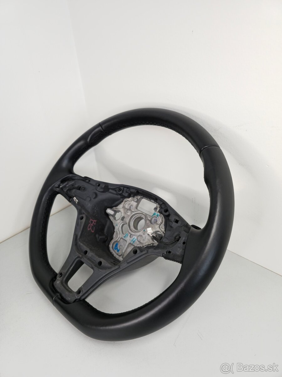 Skosený volant s radením f1 - 2