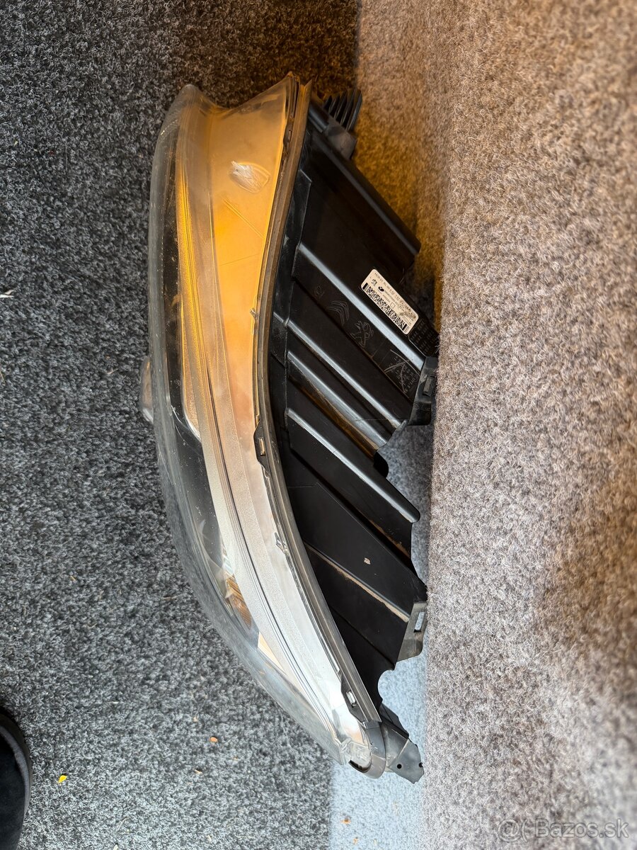 Svetlo Peugeot Expert / Traveller - 2