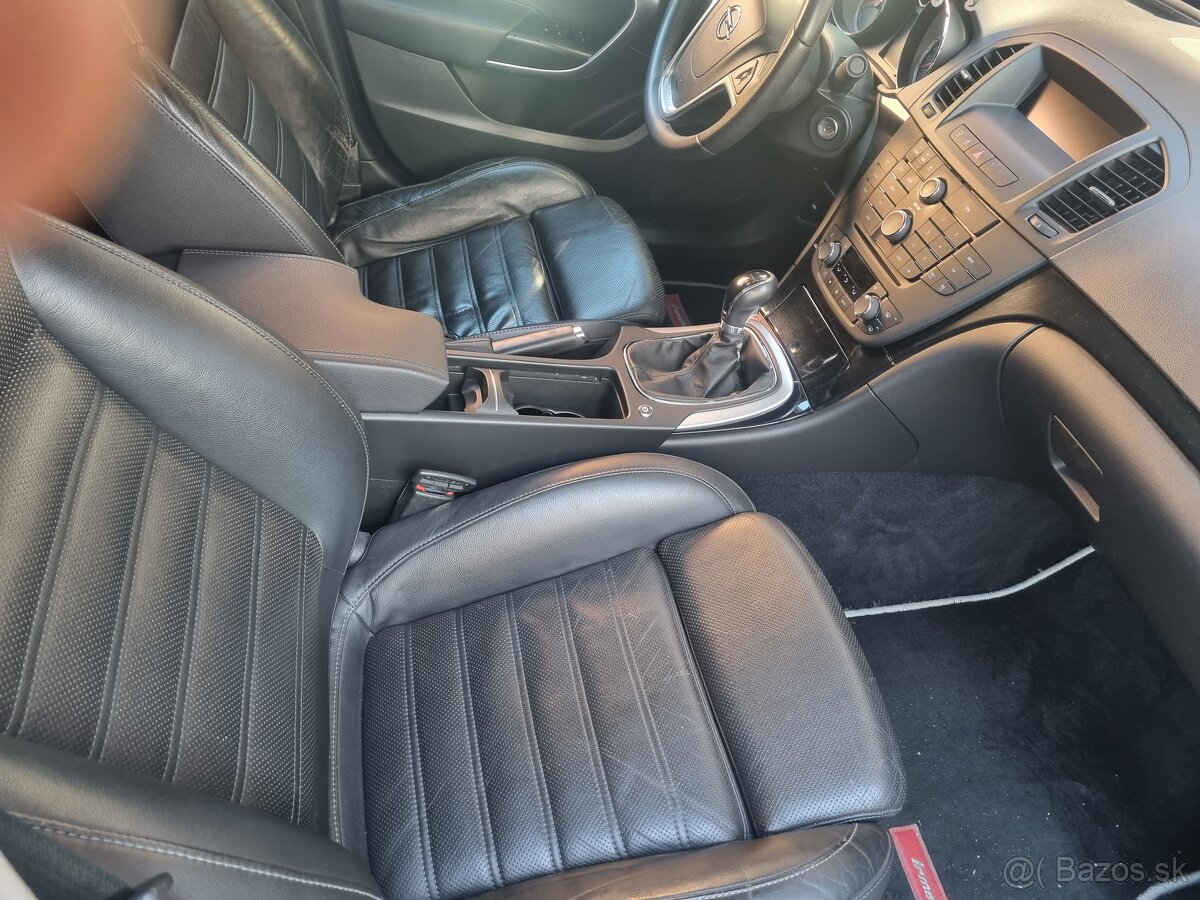 Opel insignia 2009 2.8 V6 4x4 - 2