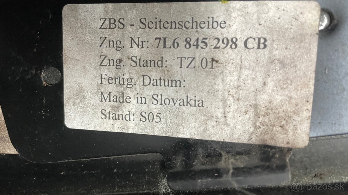 VW Touareg 2005 bočné sklá - 2