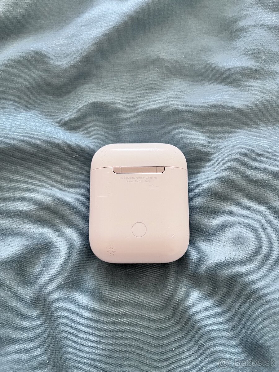 apple airpods 1 - 2