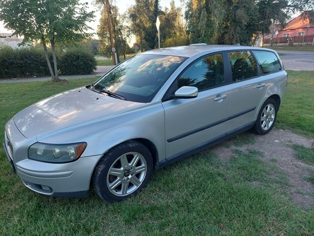 Predám Volvo V50, rok výroby 2005 - 2