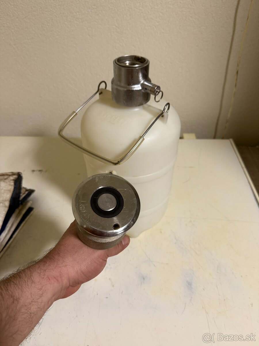 Predám Sanitačný čistiaci súdok - 2