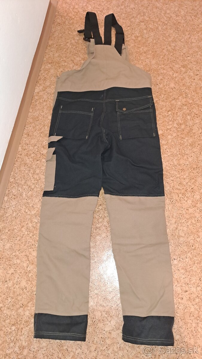 Pracovné montérky. - 2