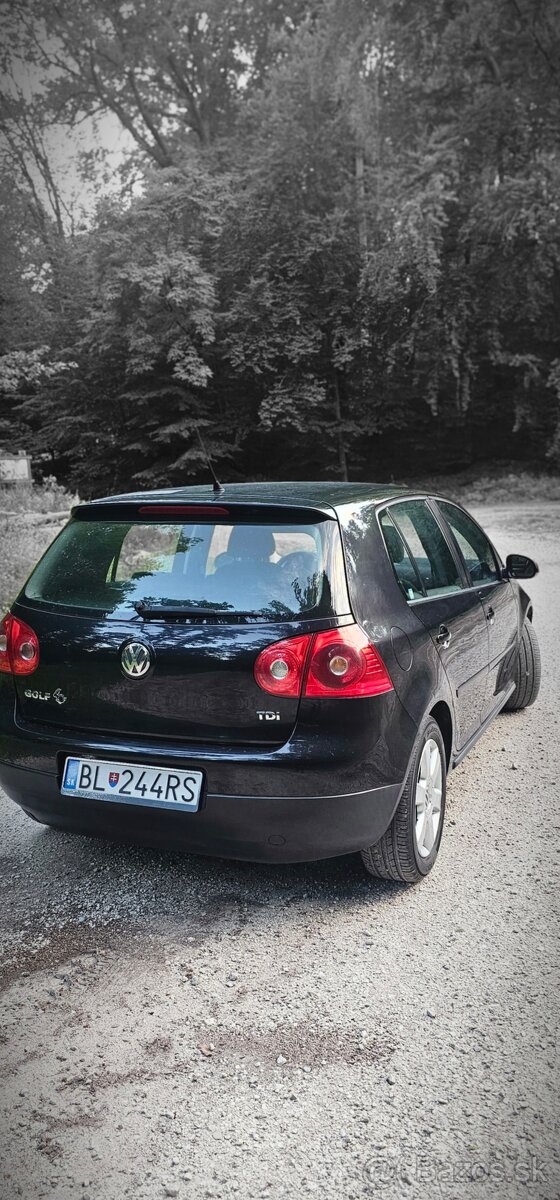 Golf 5 - 2