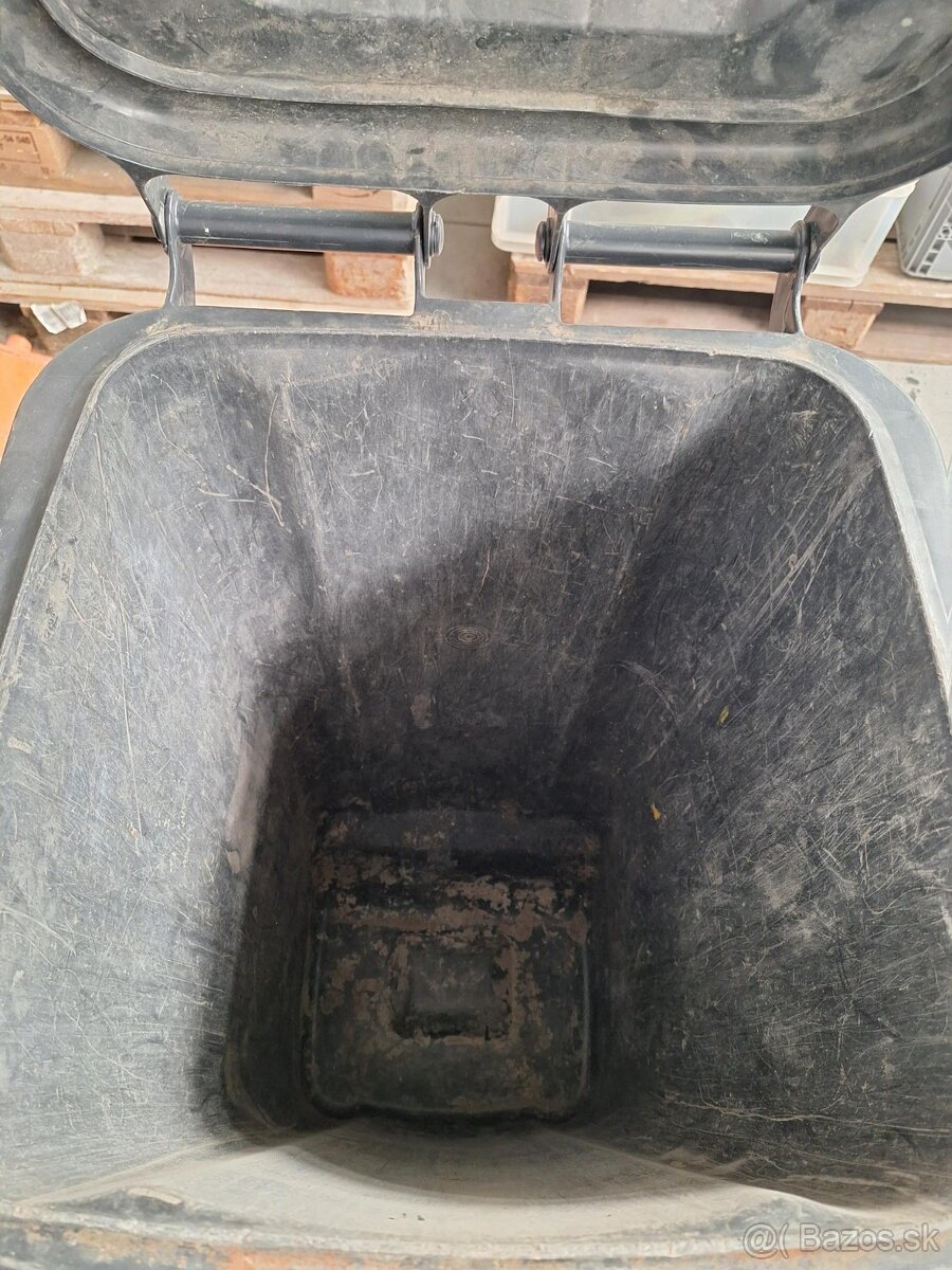 Plastove nadoby - 2