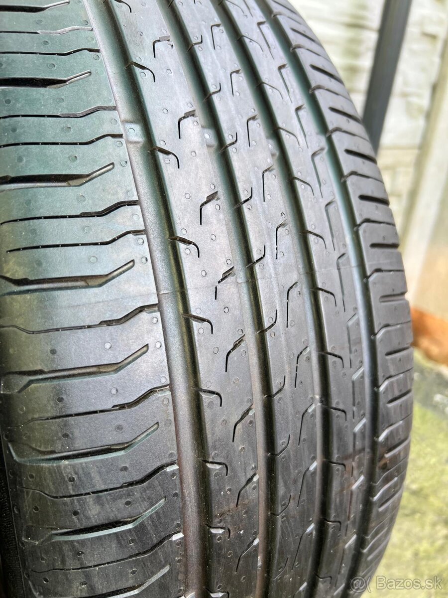 Letné pneumatiky continental 235/45R20 - 2