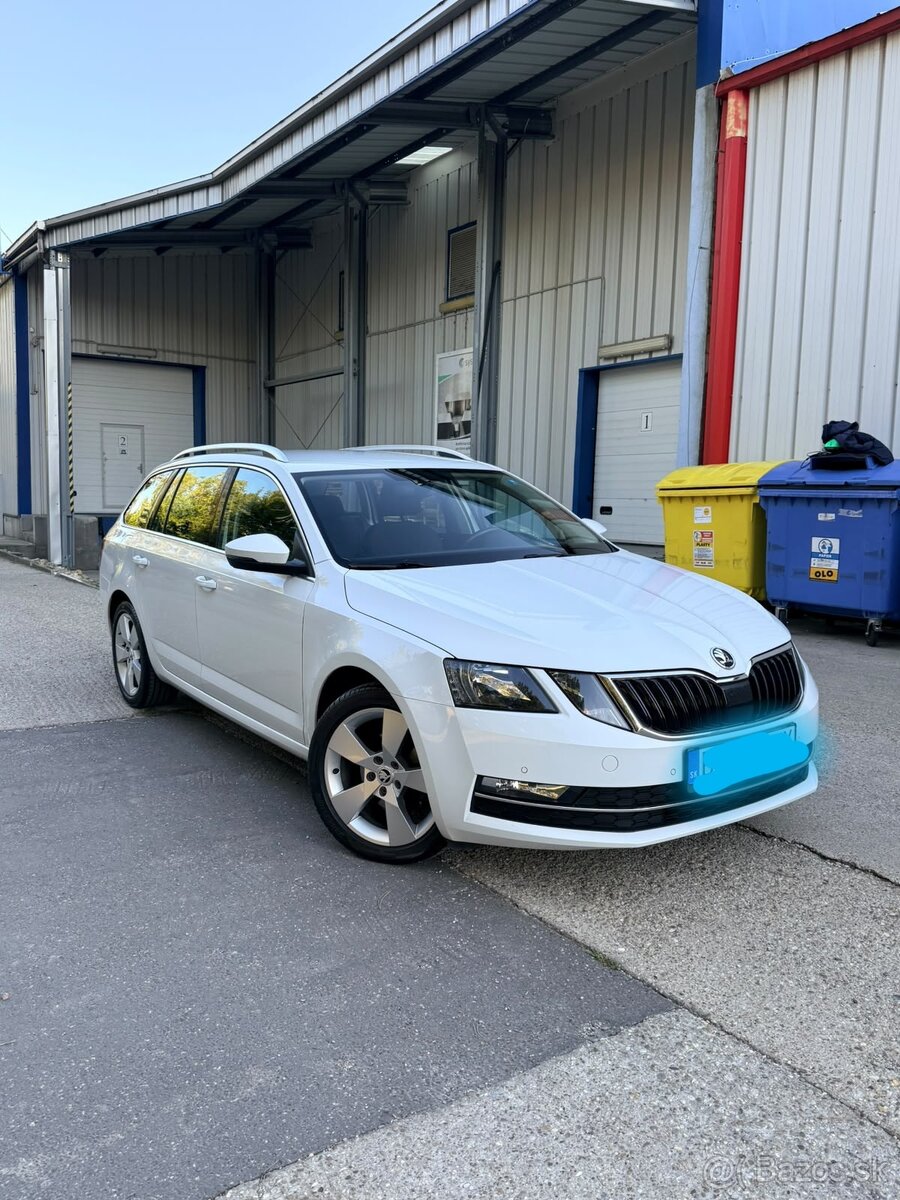 Škoda Octavia - 2