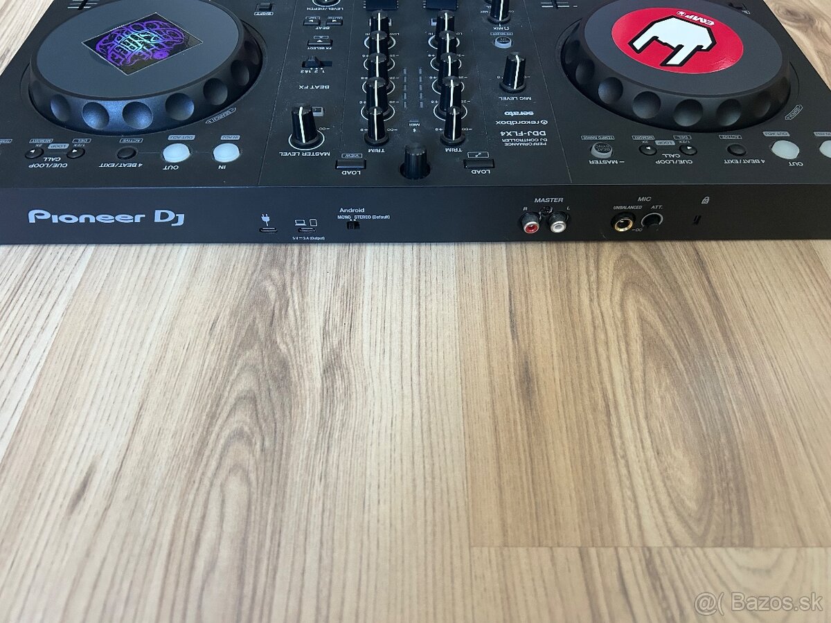 Predám konzolu ddj flx4 - 2