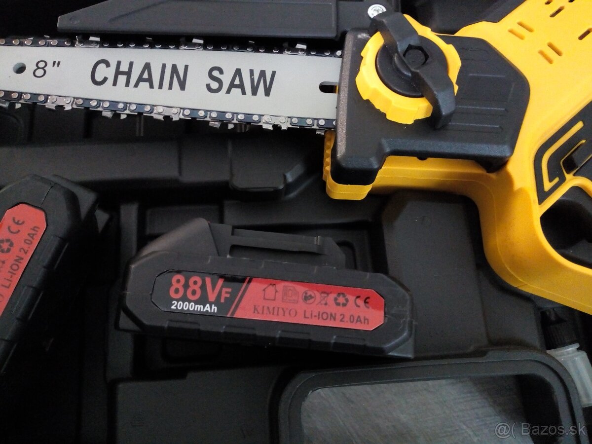 Aku píla mazanie reťaze - 2