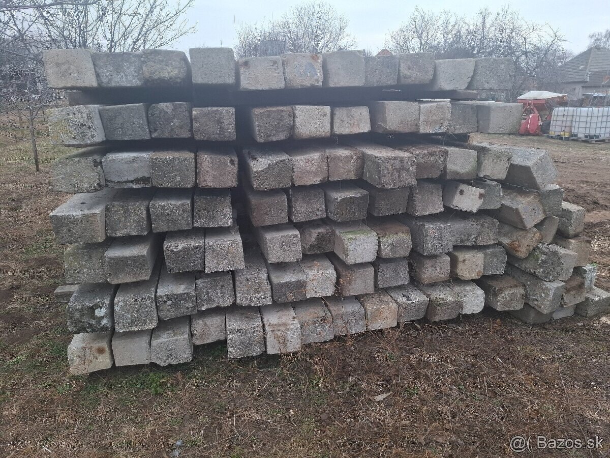 Betónové stlpy - 2