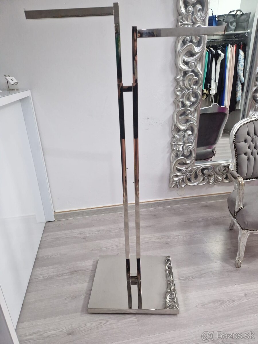 Strieborný stojan - 2