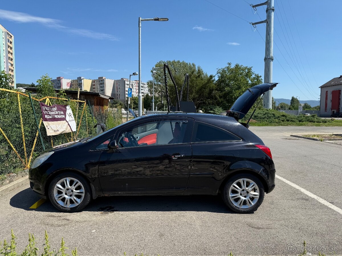 Predám Opel Corsa 1.2 benzín, r. v. 2007 - 2