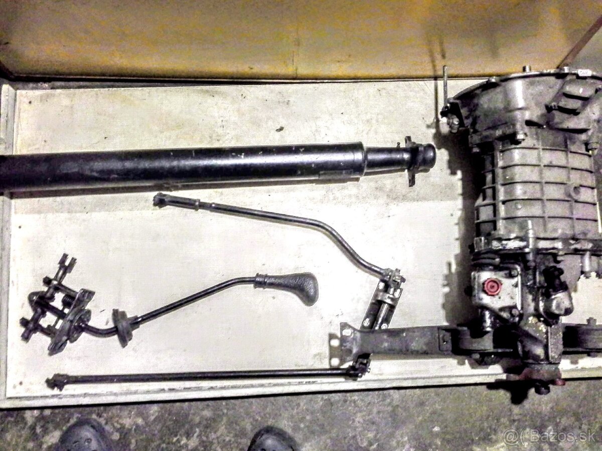 ŠKODA 1203 5 stup.prevodovka - 2