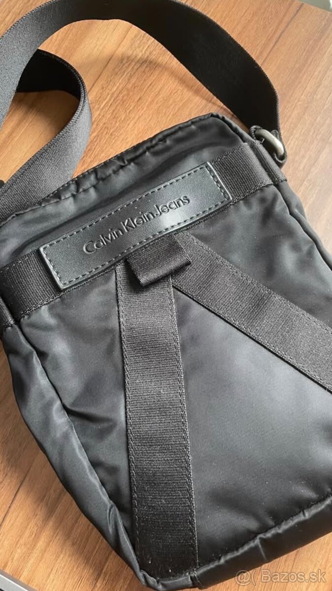 Taška cez plece Calvin Klein - 2