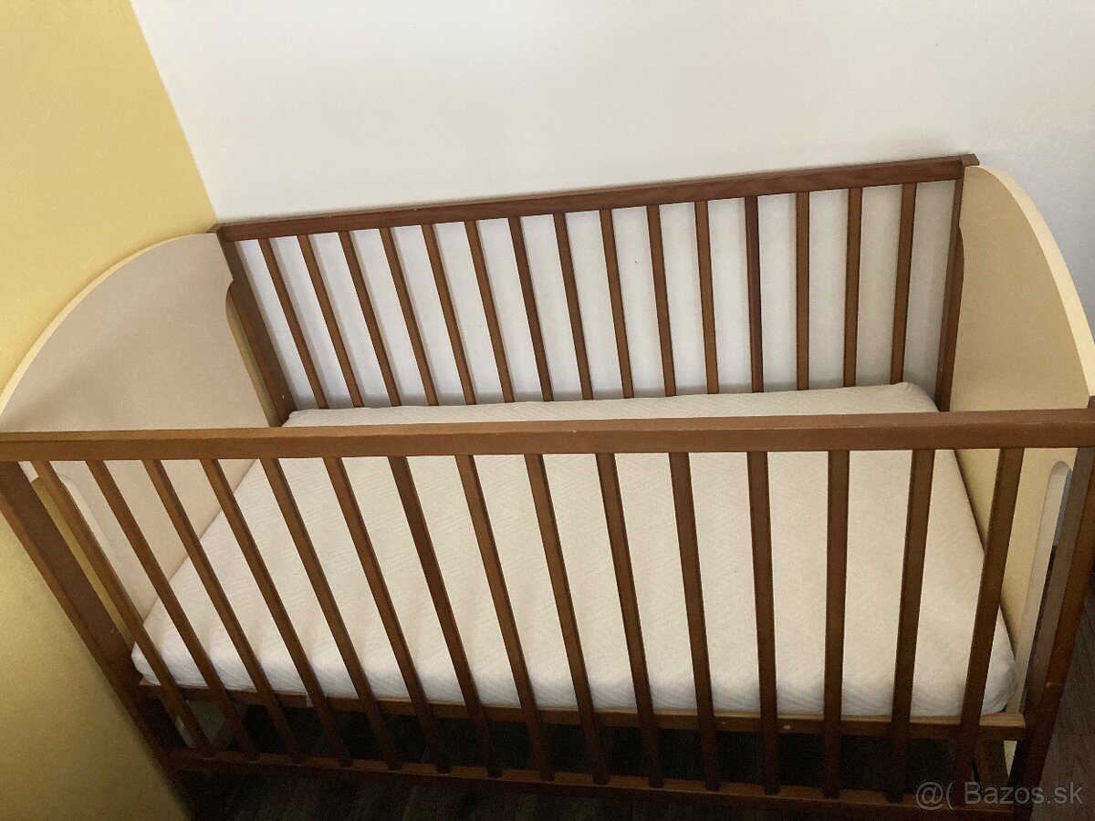 Predám postieľku s matracom, detská postieľka - 2
