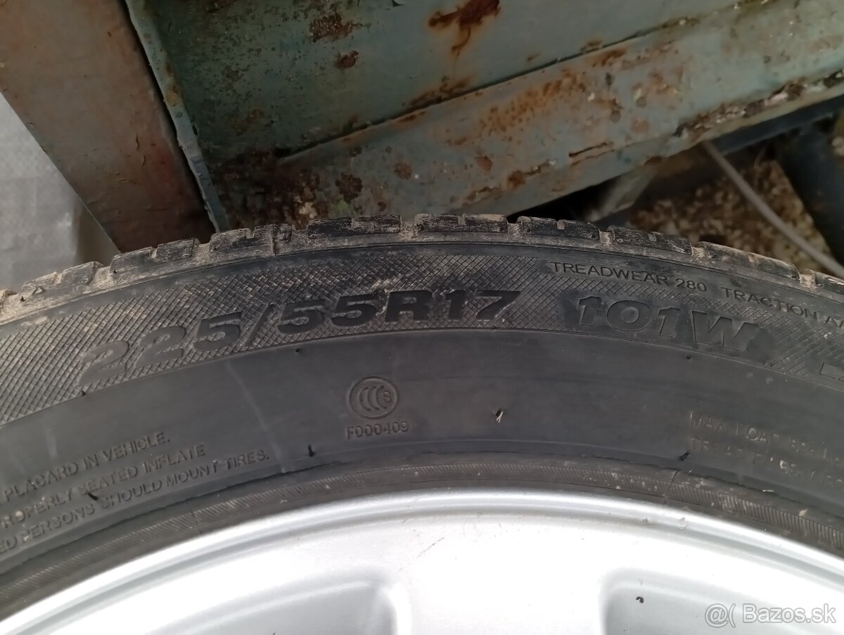 Land Rover Freelander 225/55R17 - 2