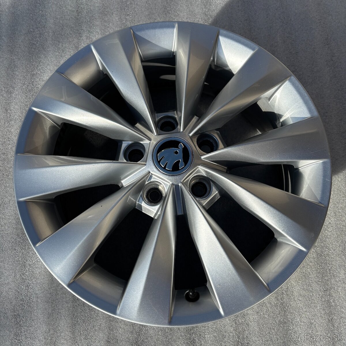 16" Hliníkové disky SKODA Karoq - 2