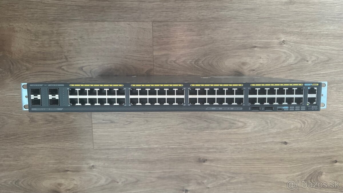CISCO switch C2960X-48 PoE+ 370W - 2