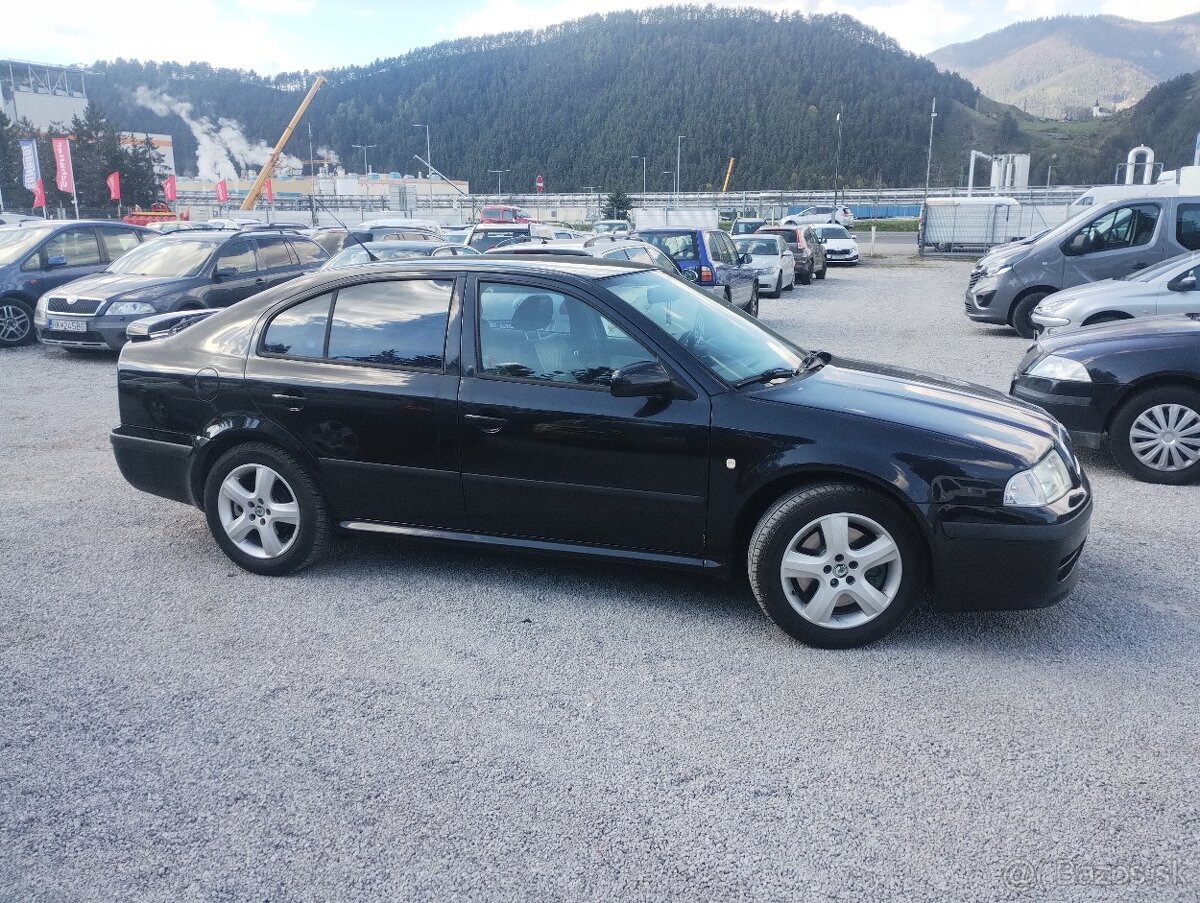 Škoda Octavia 1.8 T RS - 2
