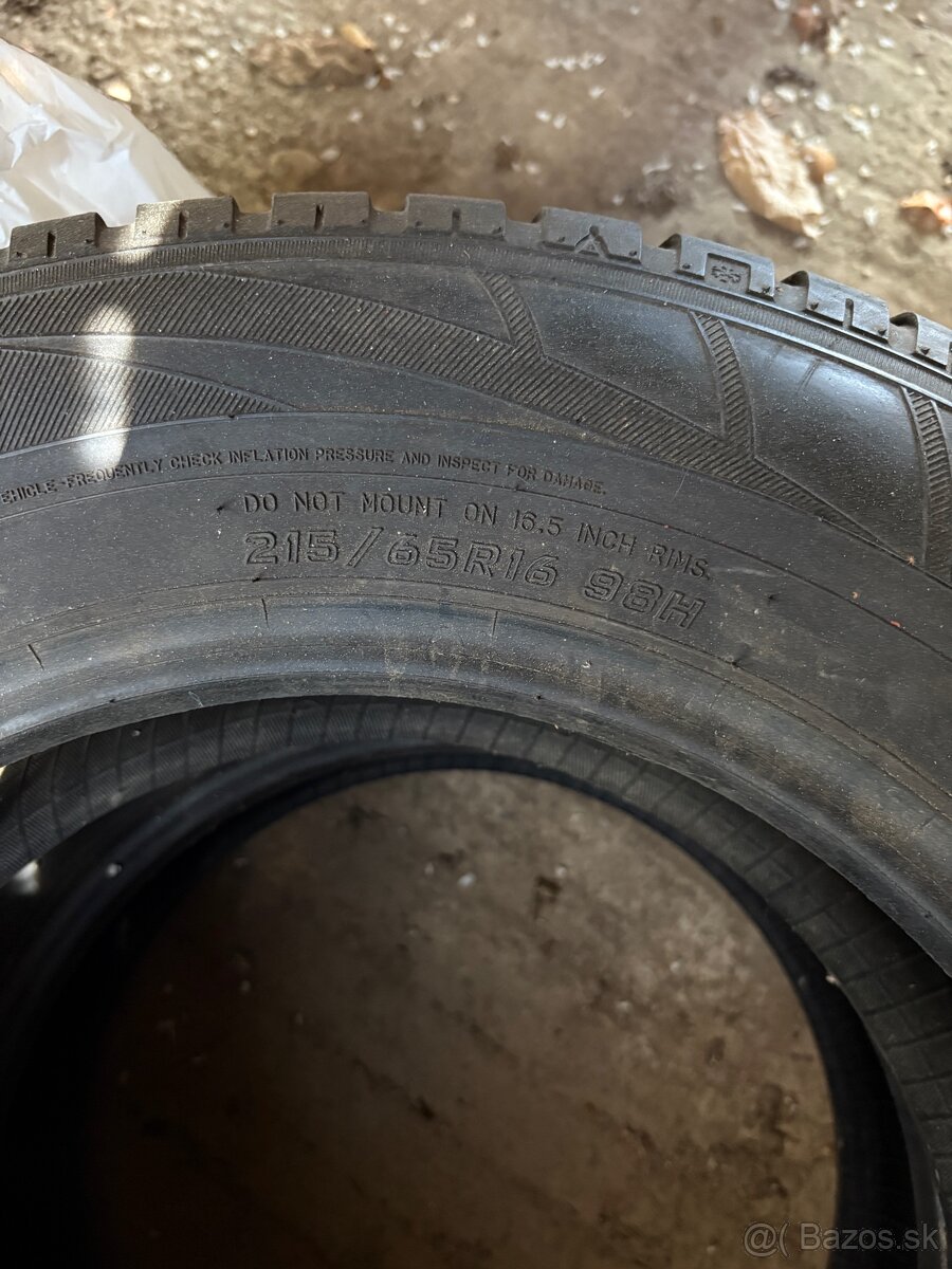 215/65r16 gumy - 2