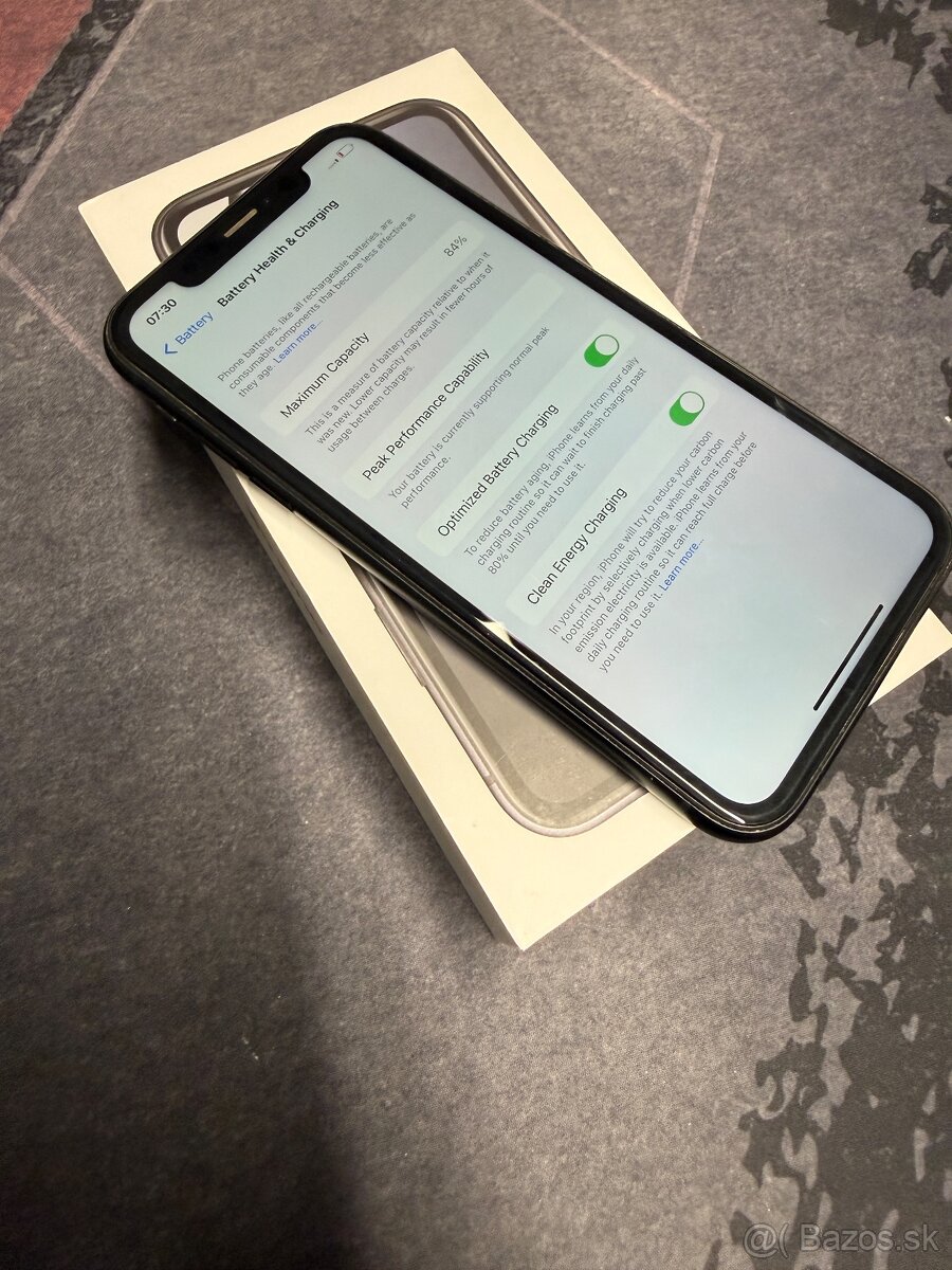 Phone XR 128 GB – čierny - 2
