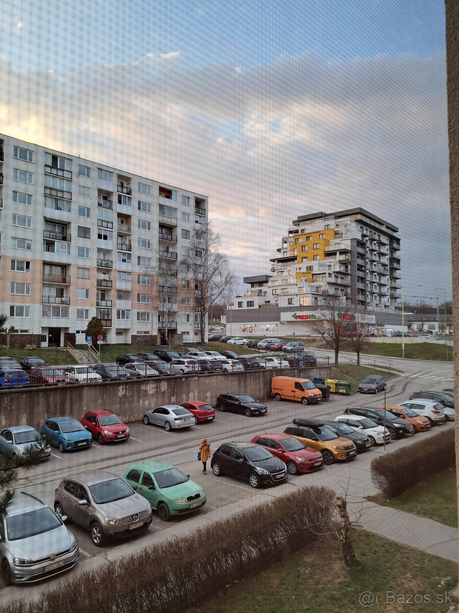 Prenájom 2-izbový byt - 2